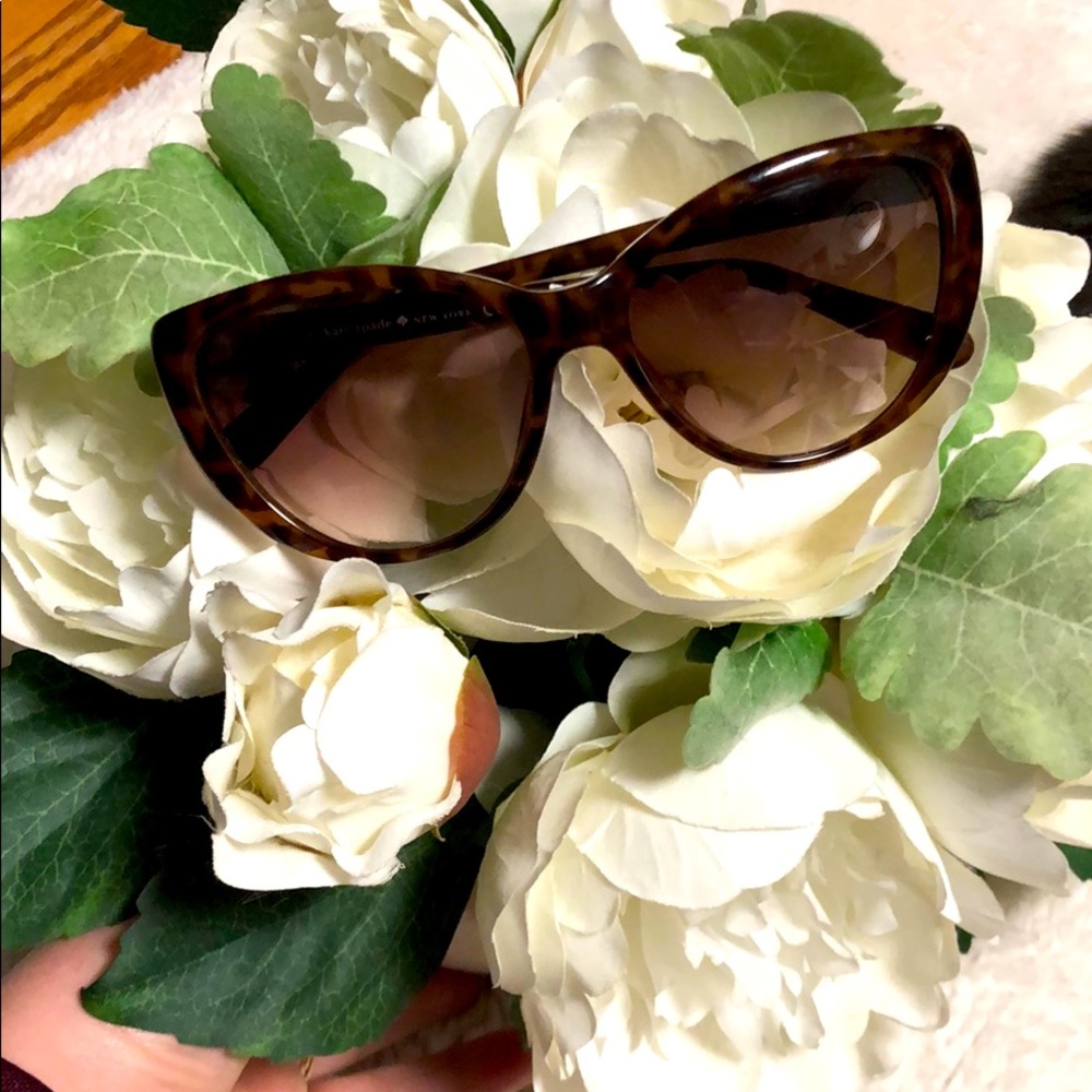Kate Spade tortoise sunglasses